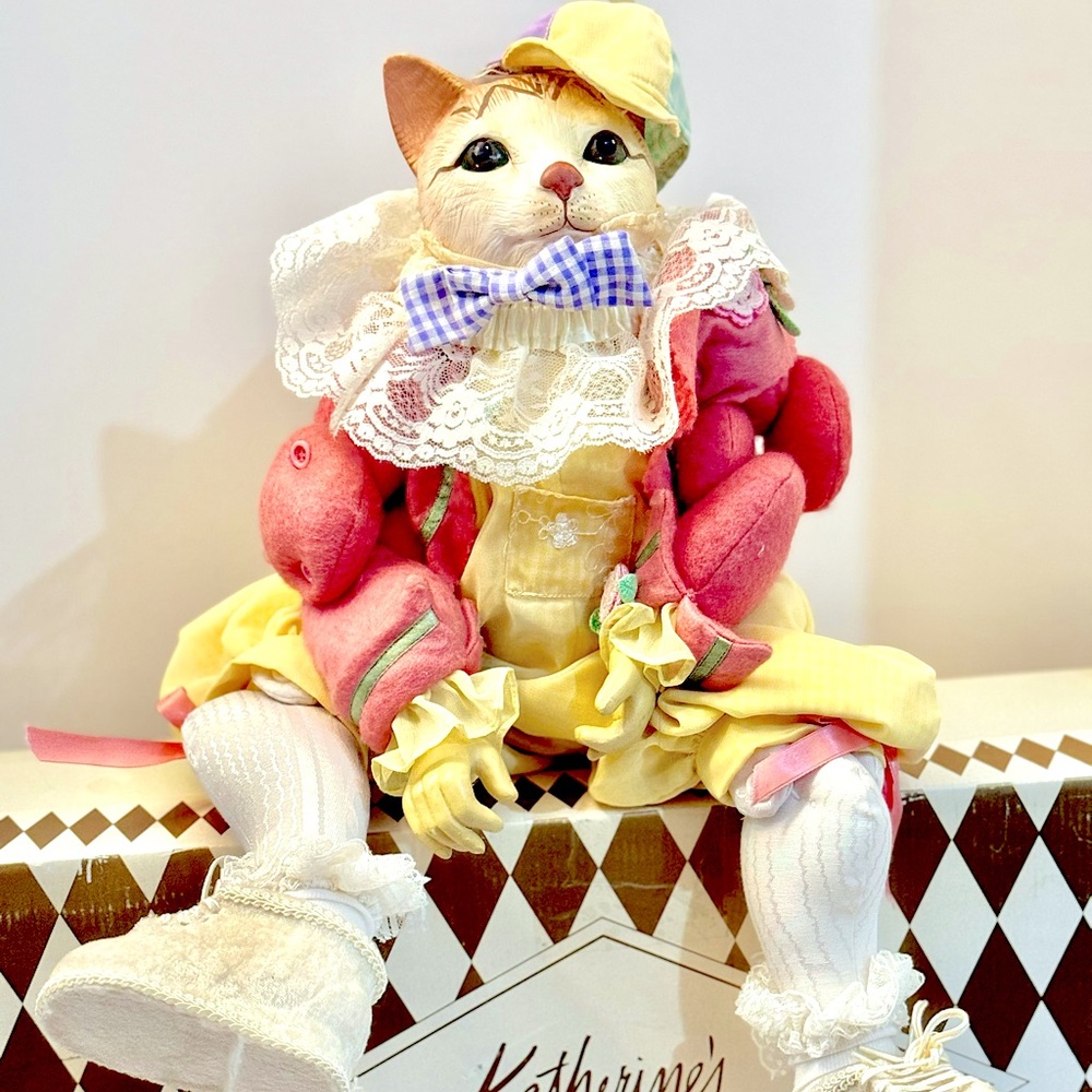 Katherine’s Collection Wayne Kleski’s 21” Cat Bobby
